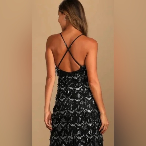 Lulu black and silver, beaded/sequence v neck spaghetti cross strap formal dress - Picture 2 of 8